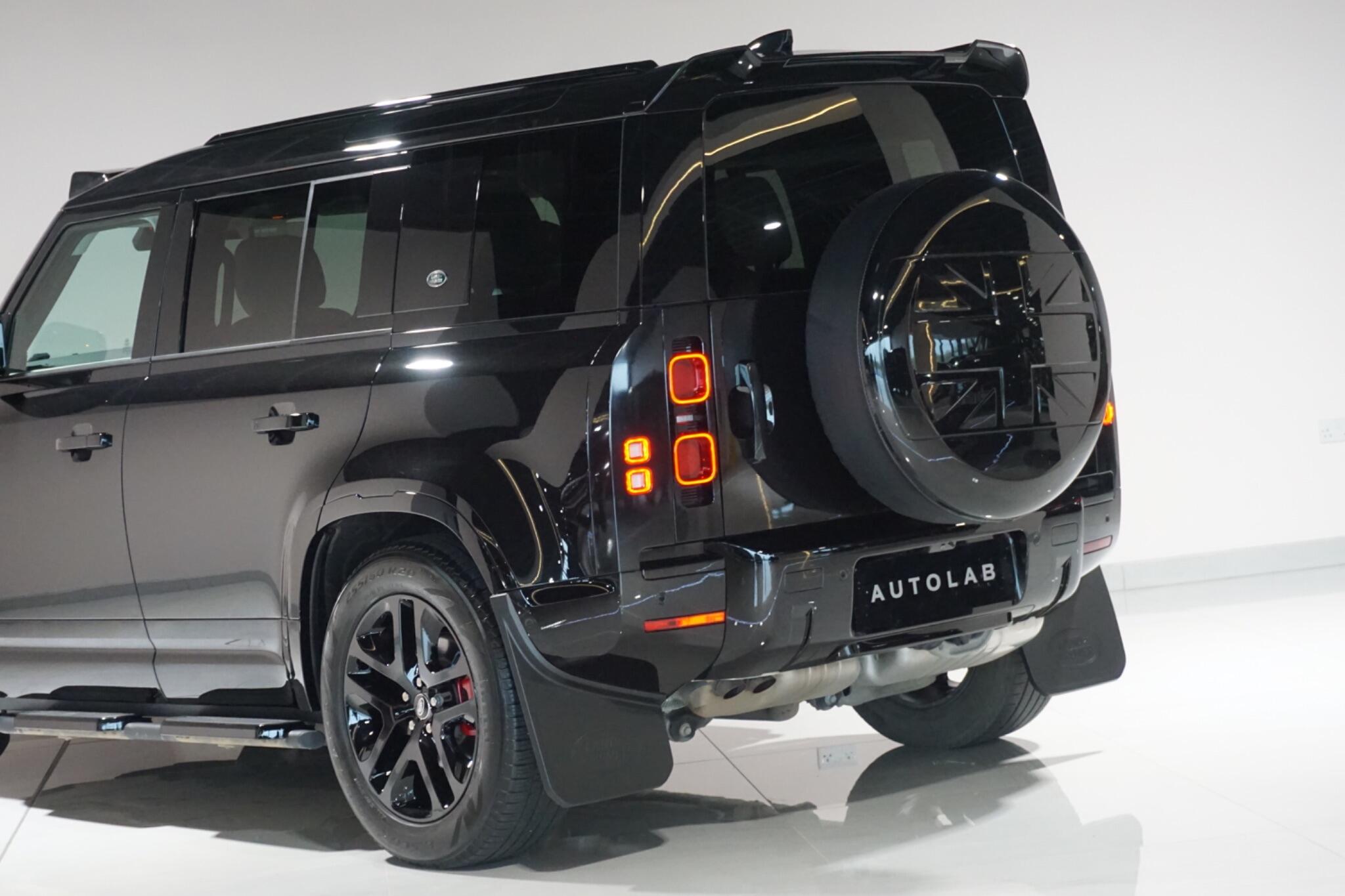 Land Rover Defender 110 3.0 D250 MHEV XS Edition SUV 5dr Diesel Auto 4WD Euro 6 (s/s) (250 ps)